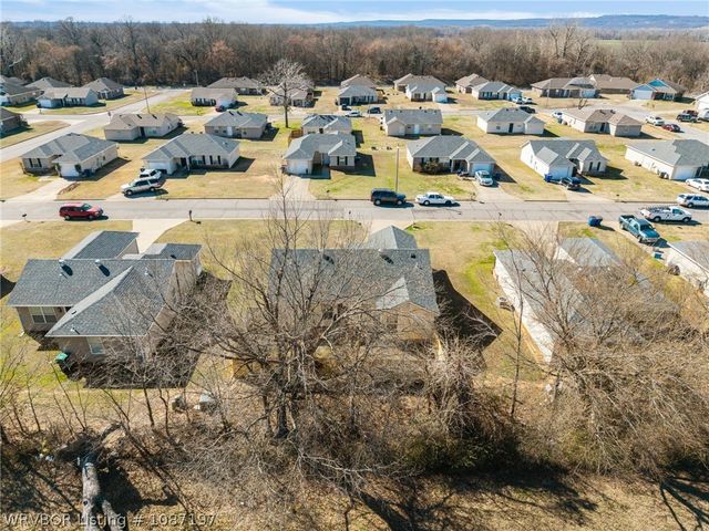 4214 Oak Park Circle, Fort Smith, AR 72904