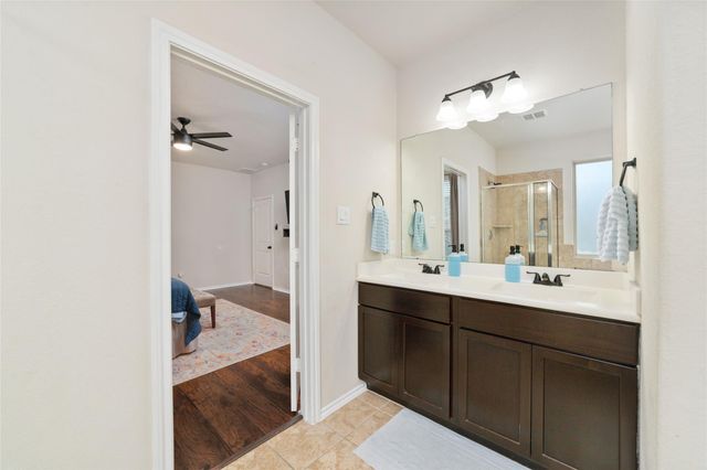 8719 Sweet Pasture Drive, Tomball, TX 77375