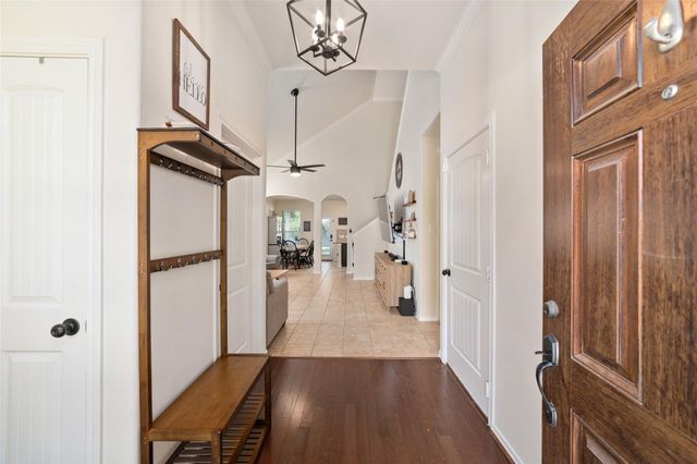 8719 Sweet Pasture Drive, Tomball, TX 77375