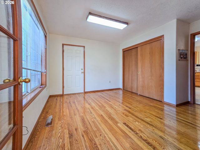 7212 Se TERRACE TRAILS Dr, Portland, OR 97266