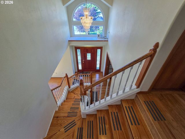 7212 Se TERRACE TRAILS Dr, Portland, OR 97266