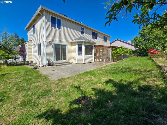 7212 Se TERRACE TRAILS Dr, Portland, OR 97266