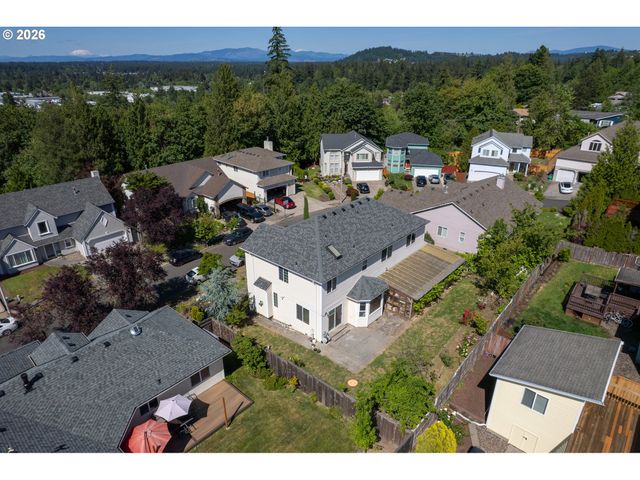 7212 Se TERRACE TRAILS Dr, Portland, OR 97266