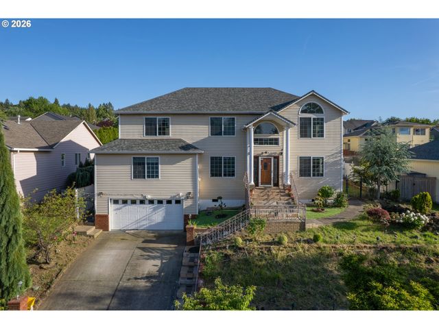 7212 Se TERRACE TRAILS Dr, Portland, OR 97266
