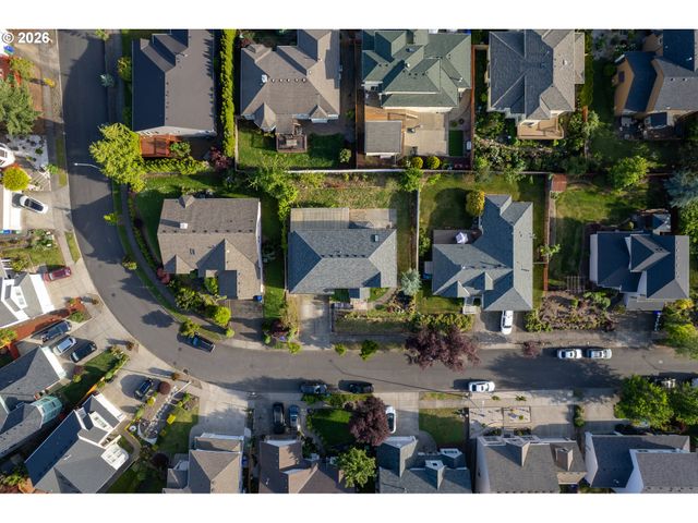 7212 Se TERRACE TRAILS Dr, Portland, OR 97266