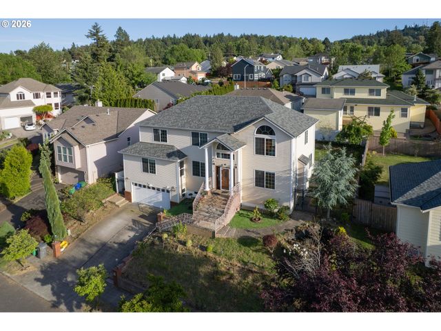 7212 Se TERRACE TRAILS Dr, Portland, OR 97266