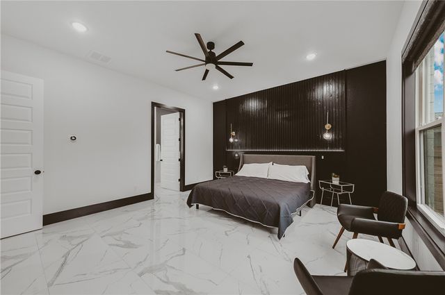 600 Bella Vista Road, Bentonville, AR 72712