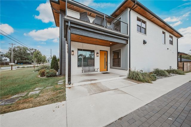 600 Bella Vista Road, Bentonville, AR 72712