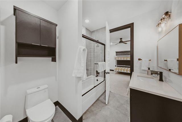 600 Bella Vista Road, Bentonville, AR 72712