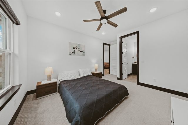 600 Bella Vista Road, Bentonville, AR 72712