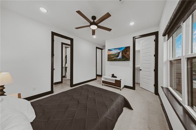 600 Bella Vista Road, Bentonville, AR 72712