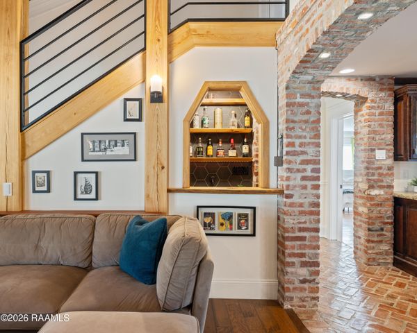 317 Interlaken Drive, New Iberia, LA 70563