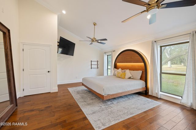 317 Interlaken Drive, New Iberia, LA 70563