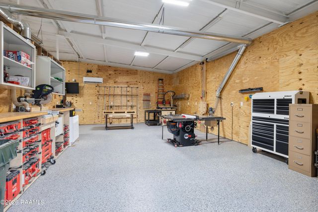 317 Interlaken Drive, New Iberia, LA 70563