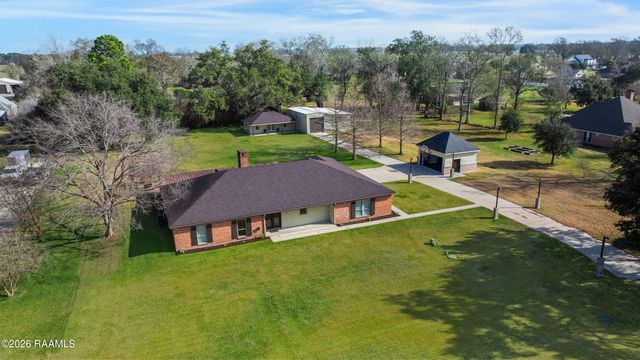 317 Interlaken Drive, New Iberia, LA 70563