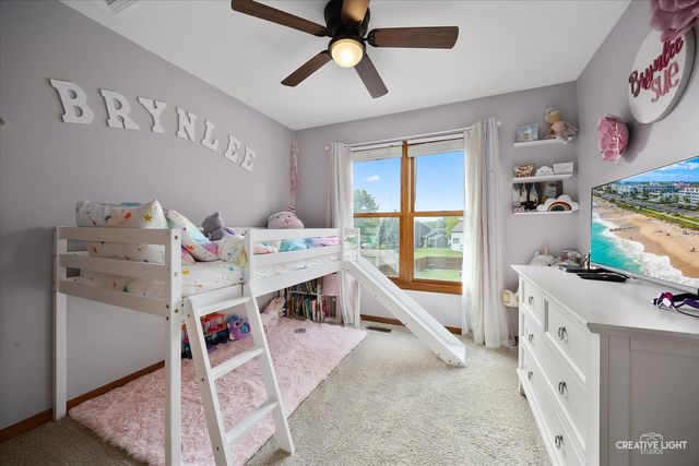 477 E Barberry Circle, Yorkville, IL 60560