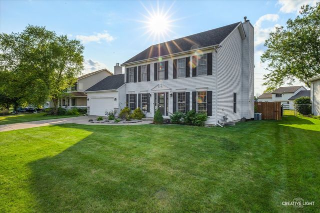 477 E Barberry Circle, Yorkville, IL 60560