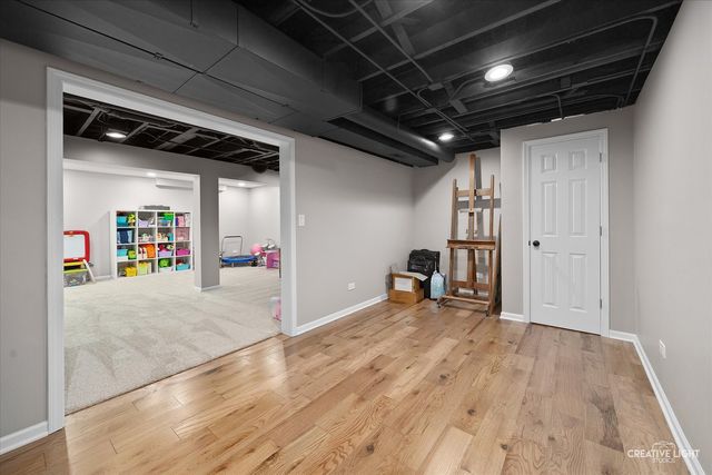 477 E Barberry Circle, Yorkville, IL 60560