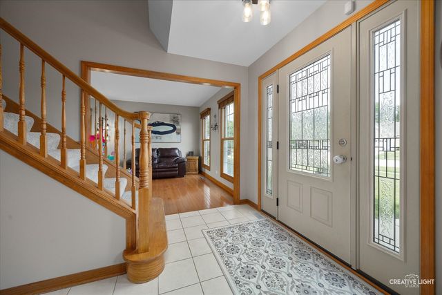 477 E Barberry Circle, Yorkville, IL 60560