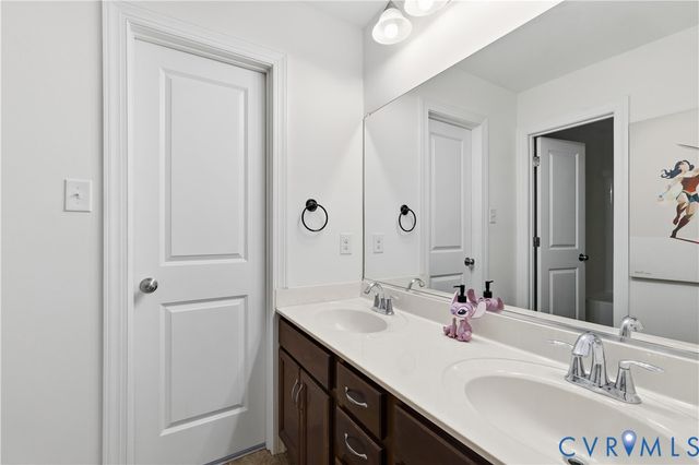 15006 Badestowe Dr, Chesterfield, VA 23832