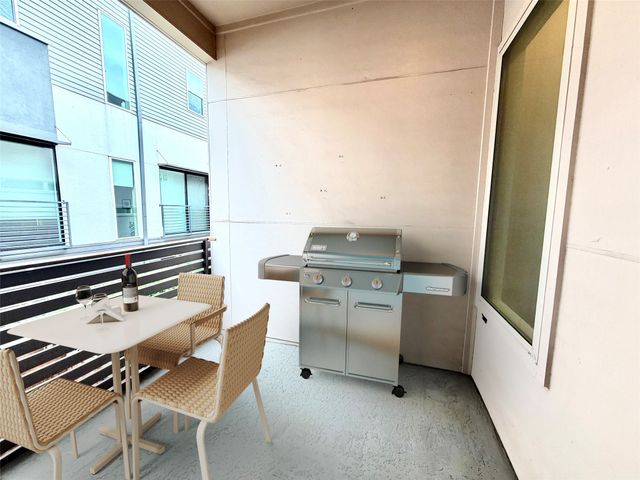 1861 Summit Avenue 2, Dallas, TX 75206