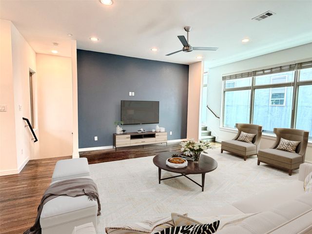 1861 Summit Avenue 2, Dallas, TX 75206