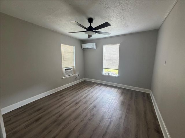1314 Bernard Street, Pasadena, TX 77506