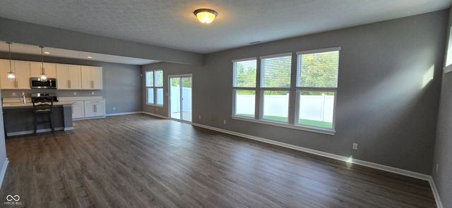 1075 Bevy Boulevard, Danville, IN 46122