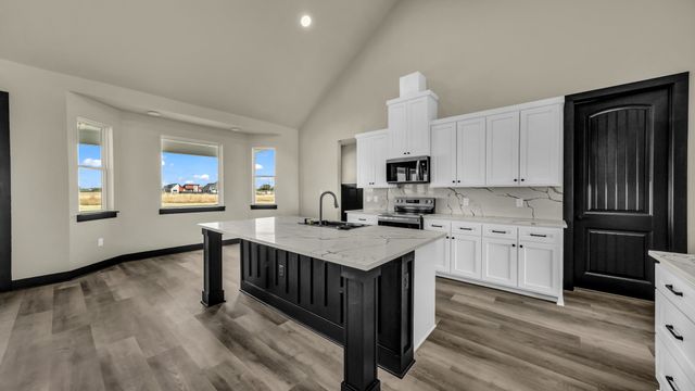 300 Jupiter Trail, Weatherford, TX 76088