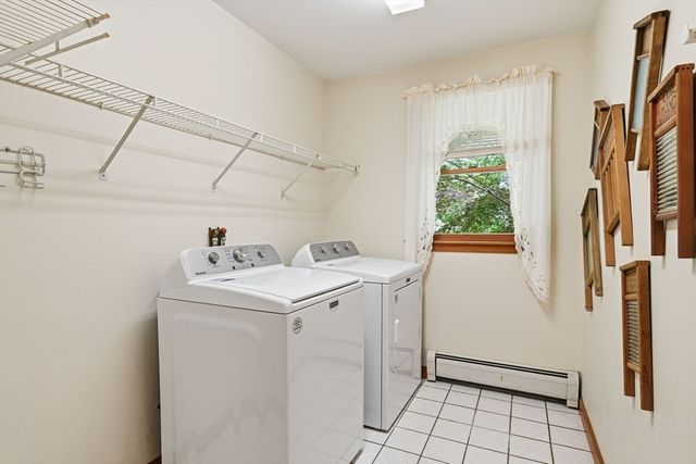 232 Gold St, Belchertown, MA 01007