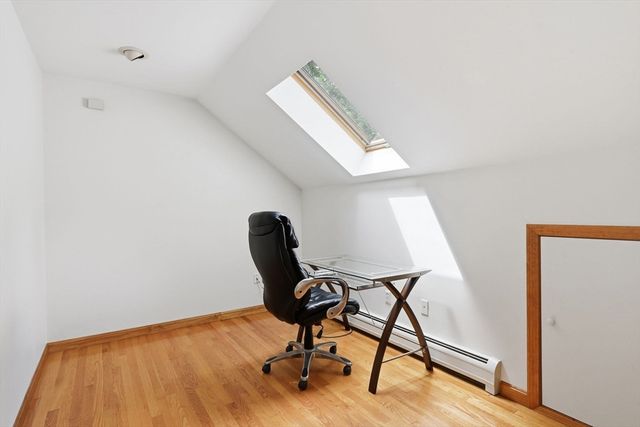 232 Gold St, Belchertown, MA 01007