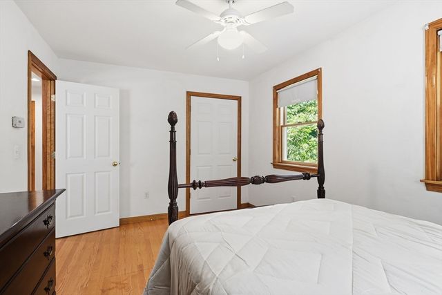 232 Gold St, Belchertown, MA 01007