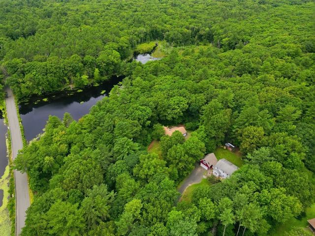 232 Gold St, Belchertown, MA 01007