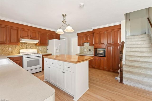 3341 Country Mill RN, Chesapeake, VA 23322