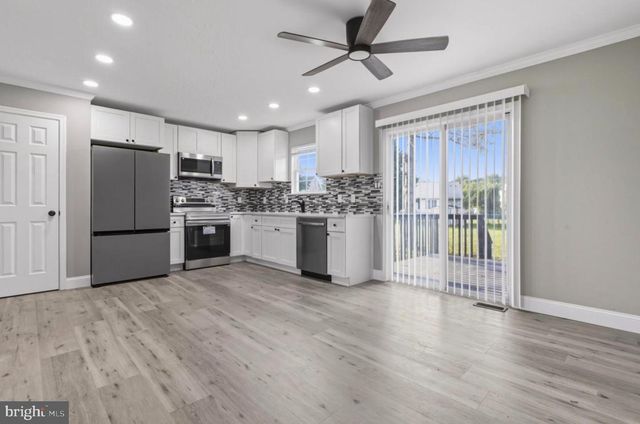 306 E HARVEST LN, Middletown, DE 19709