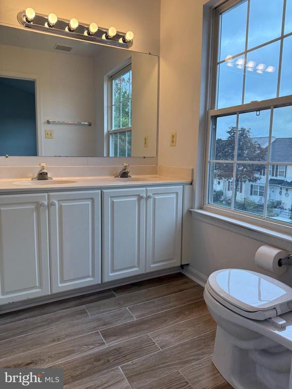 11099 LIGHT GUARD LOOP, Manassas, VA 20109