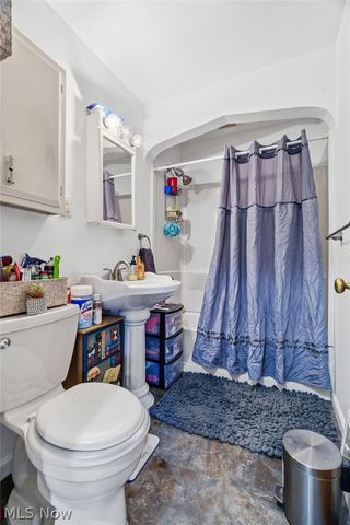 1612 Cherry Avenue NE, Canton, OH 44714