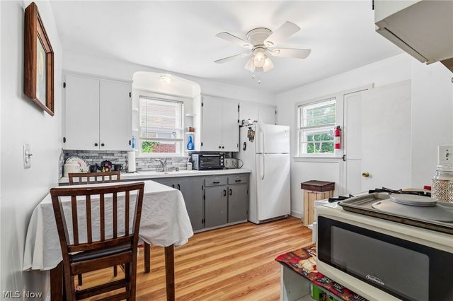 1612 Cherry Avenue NE, Canton, OH 44714