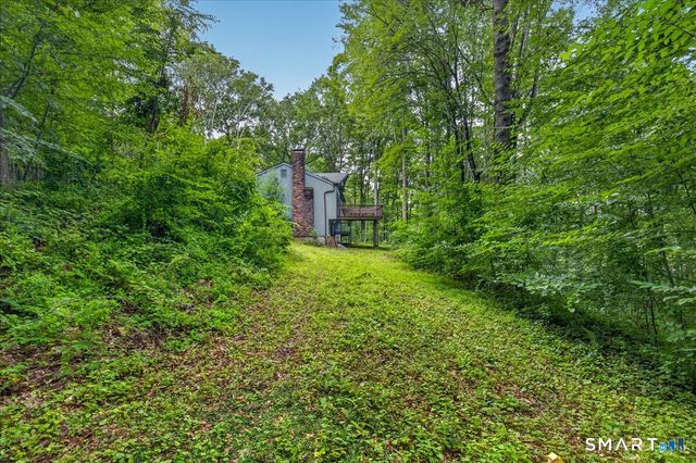 35 Aileen Drive, Madison, CT 06443