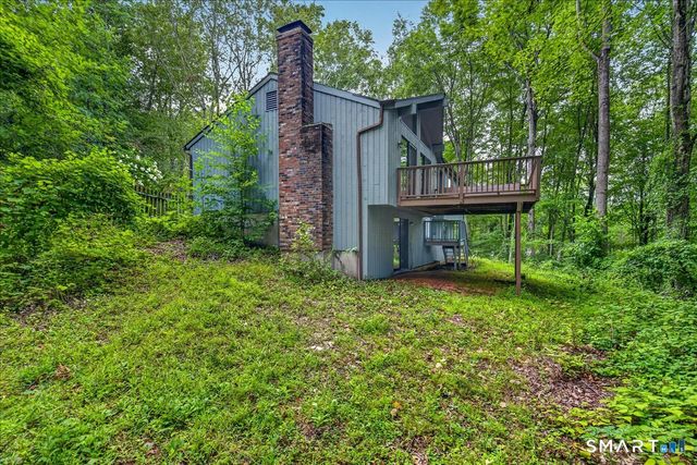35 Aileen Drive, Madison, CT 06443