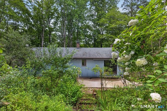 35 Aileen Drive, Madison, CT 06443