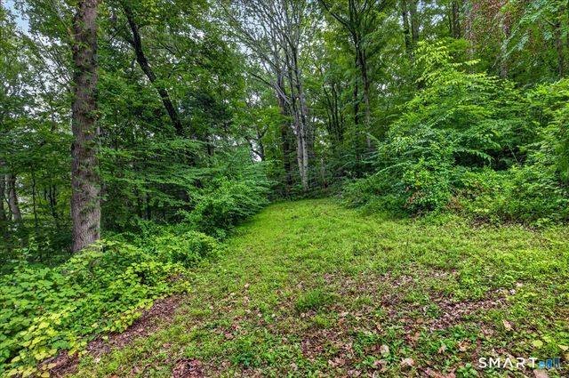 35 Aileen Drive, Madison, CT 06443