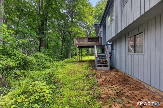 35 Aileen Drive, Madison, CT 06443