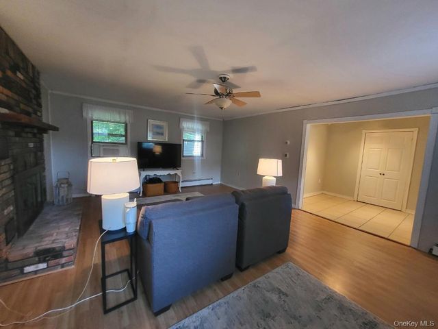 3 Vanamee Street, Newburgh, NY 12550