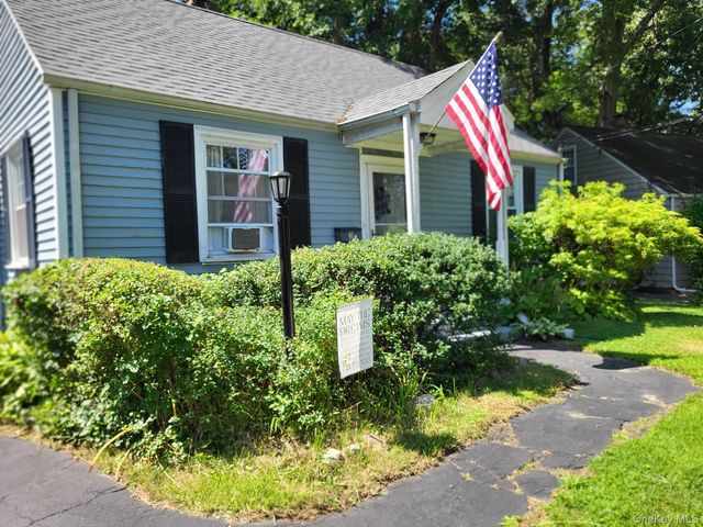 3 Vanamee Street, Newburgh, NY 12550