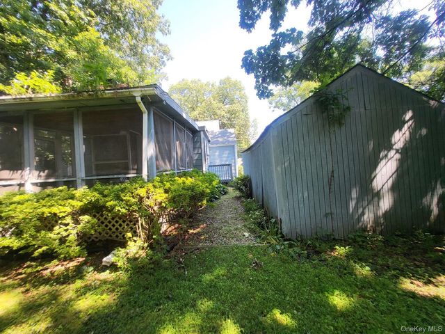 3 Vanamee Street, Newburgh, NY 12550