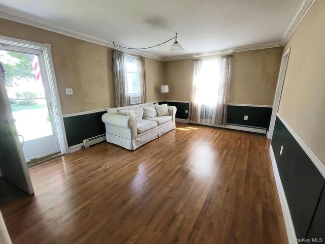 3 Vanamee Street, Newburgh, NY 12550