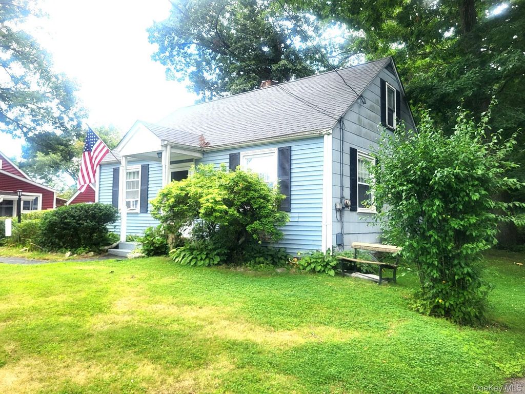 3 Vanamee Street, Newburgh, NY 12550 — photo 4
