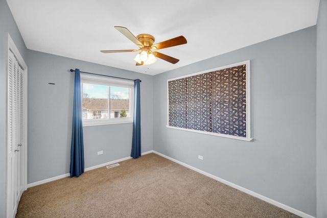 901 Robin Court, Dyer, IN 46311