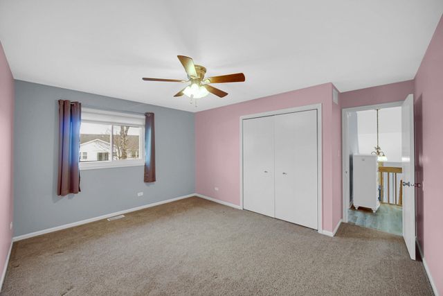 901 Robin Court, Dyer, IN 46311